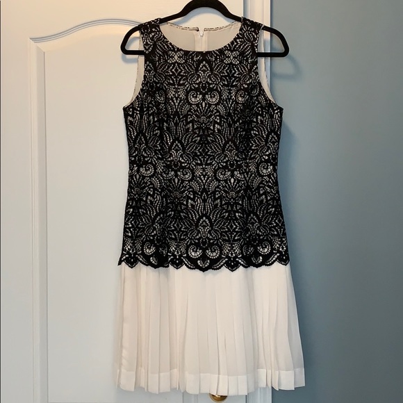 Marchesa Dresses & Skirts - Marchesa Notte dress